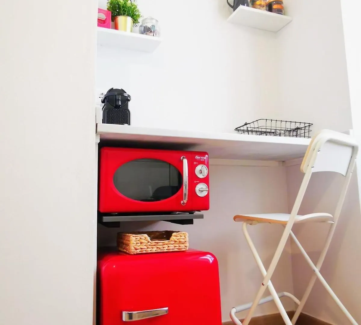 Cozy Flat 50 Meters From The Metro Daire Milano 0*,